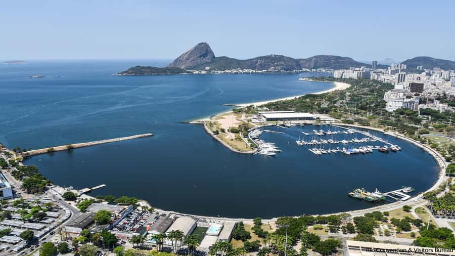 Rio: Guanabara Bay Boat Tour - Oscar Niemeyer’s Museum of Contemporary Art