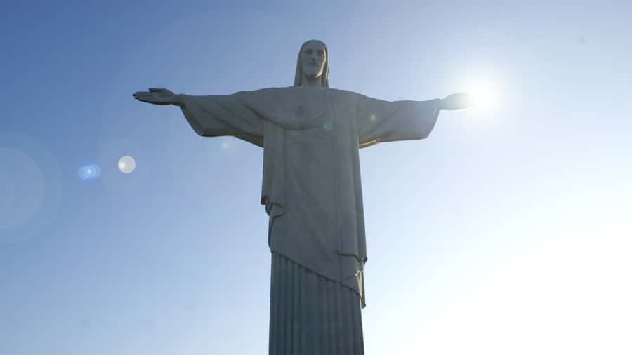 Rio: Maracanã Stadium & Christ the Redeemer by Rack Railway - Maracanã: famous name, modest stop