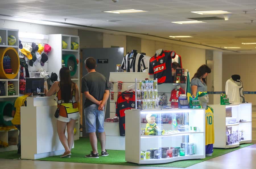 Rio: Maracanã Stadium Official Entrance Ticket - Changing rooms and the warm-up room