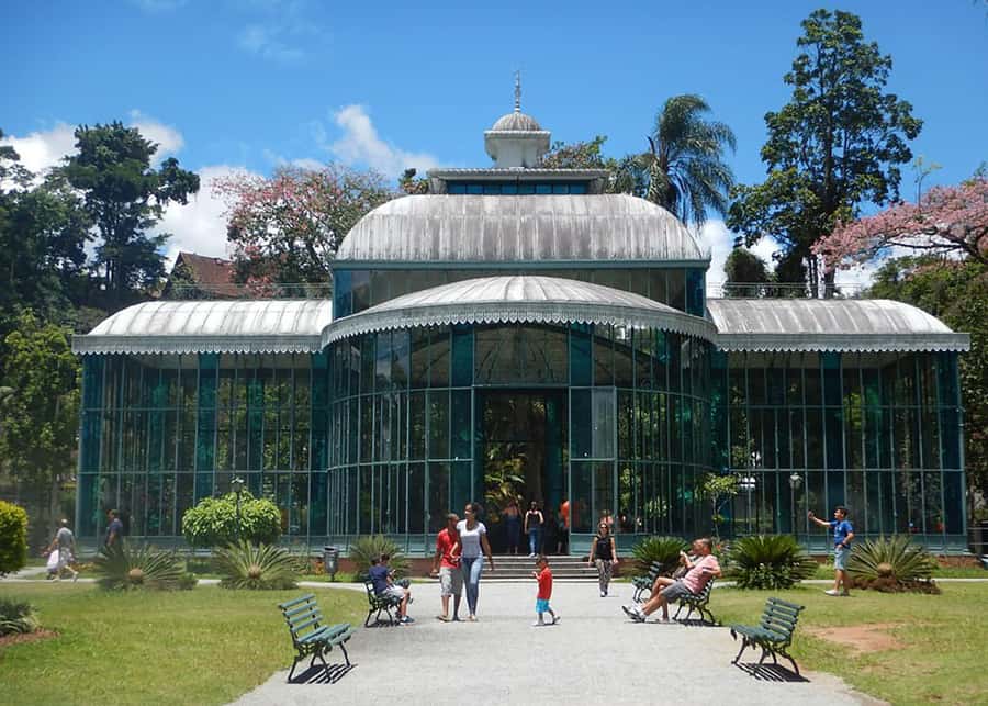 Rio: Petrópolis Trip with Palace, Imperial Museum & Brewery - Santos Dumont’s compact house and the flower garden clock