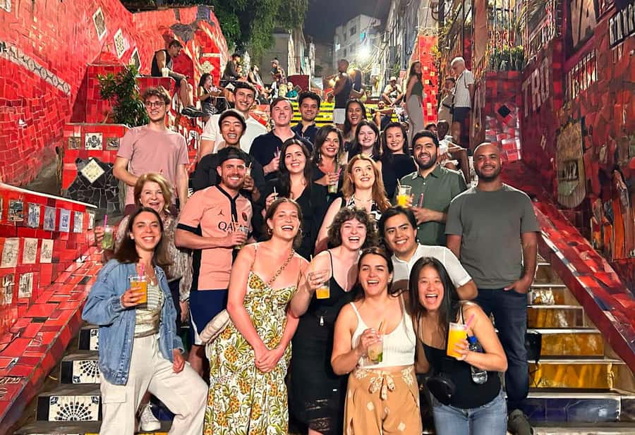 Rio: Pub Crawl in Lapa with Cachaça Tasting and Live Samba - Five things to know before booking