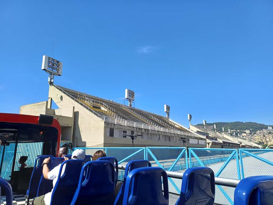 Rio Samba Bus: hop-on hop-off city tour in Rio de Janeiro - Central Rio brings the city’s historic core