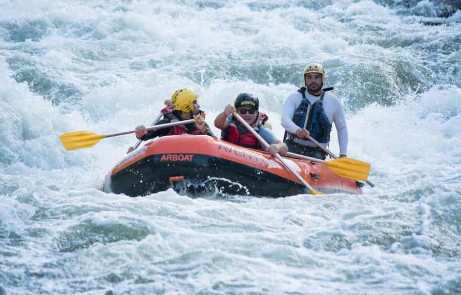 Rio: White Water Rafting Adventure tour in Rio de Janeiro - The Stop in the Water