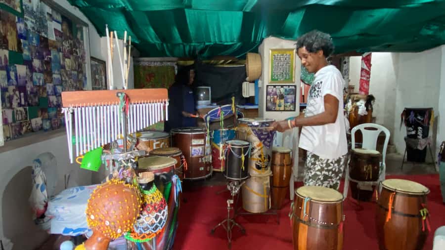 Salvador: 3-Hour Percussion Class - Arriving at a working music space
