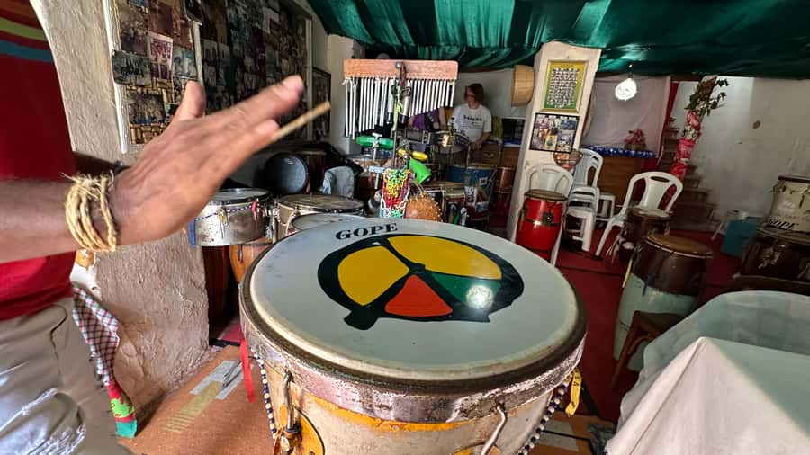 Salvador: 3-Hour Percussion Class - Trying different drums and building a group sound