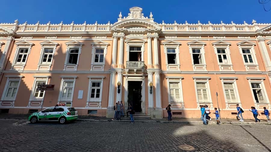 Salvador: Anthropological City Tour with Lunch IN 6 HOURS - Ending with an hour in Pelourinho