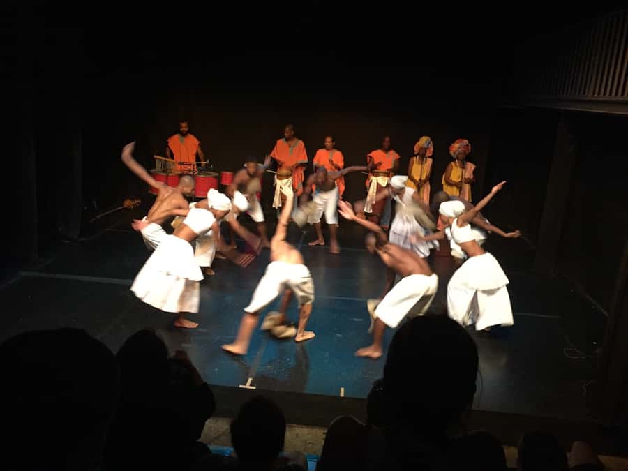 Salvador by Night: Cultural Dinner and Show - Seating, heat, and sound