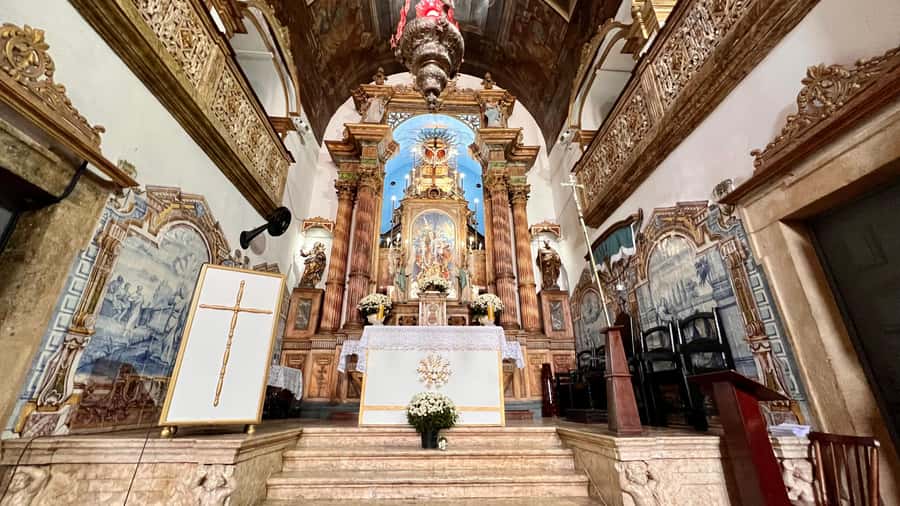 Salvador by Night: Pelourinho & Old Town Tour - What the Guides Add to the Evening