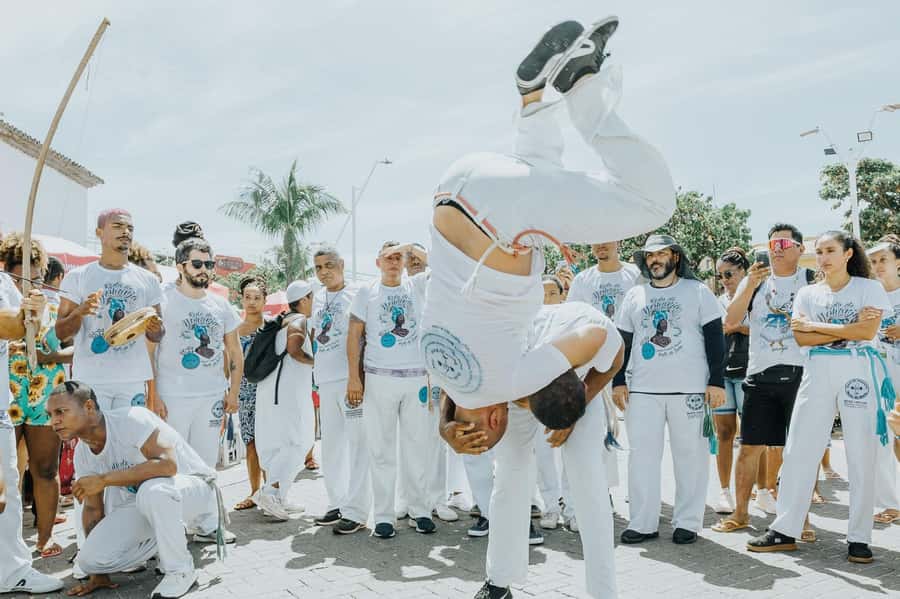 Salvador: CAPOEIRA CLASS - CULTURAL - Why capoeira fits Salvador so well