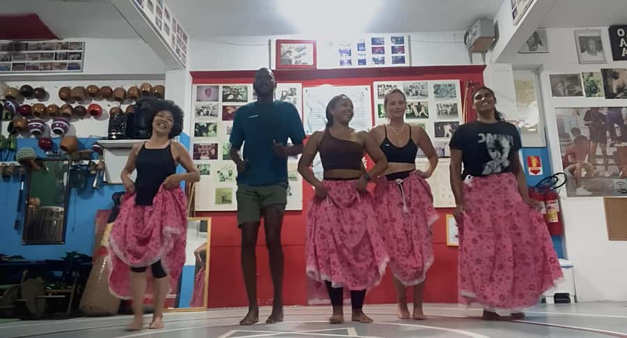 Salvador: Cultural Treasure - Samba de Roda. - Who will enjoy this experience most