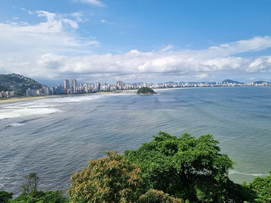 Santos & Guaruja: 8 hour Beach Tour Starting in Sao Paulo - Santos’ historic center: coffee, Pelé, and the railway