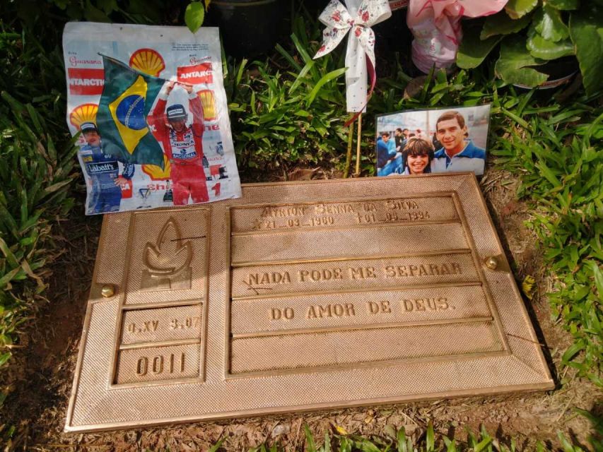 São Paulo: Ayrton Senna Highlights Tour - A quiet stop at Senna’s final resting place
