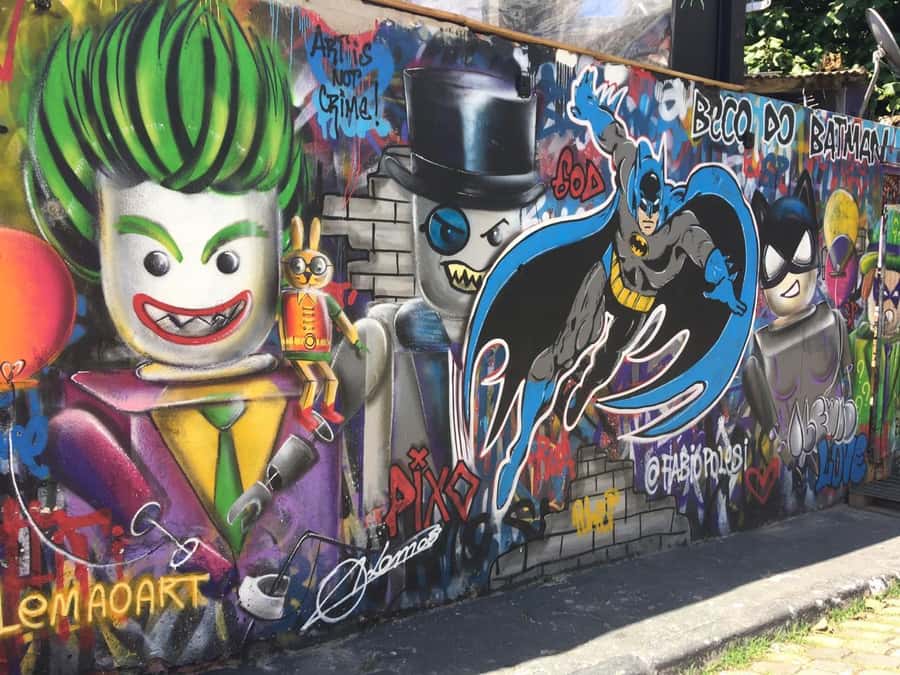 São Paulo: City Highlights Guided Tour - Batman’s Alley and Vila Madalena’s public art