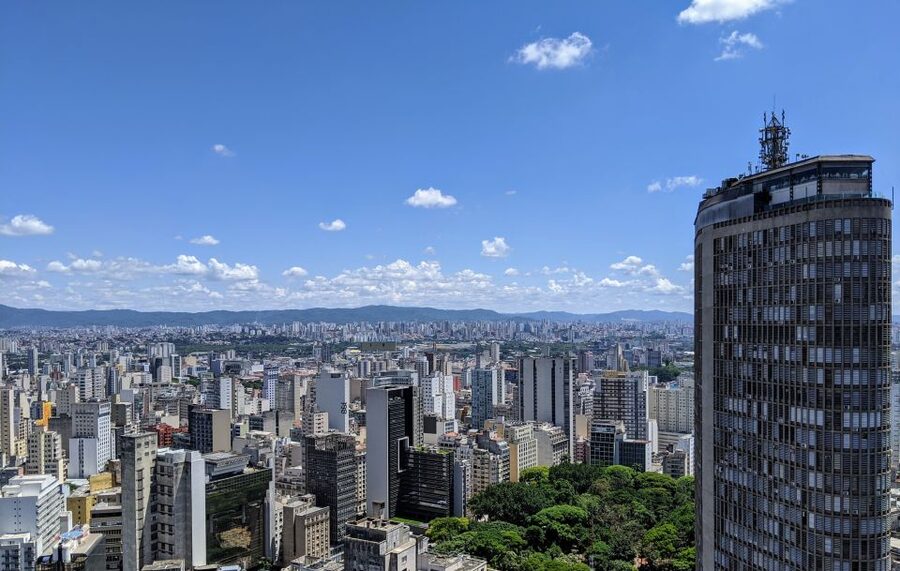 Sao Paulo: Downtown-Center Walking Tour | 2 Hours - English - Galeria do Rock, 20 minutes of music and street culture
