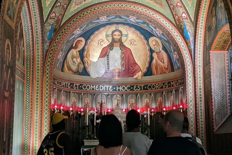 Sao Paulo: Downtown-Center Walking Tour | 2 Hours - English - São Paulo Cathedral and the finish in Liberdade