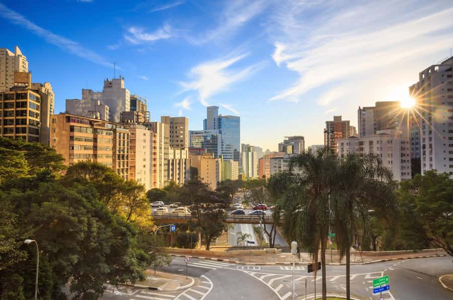 São Paulo: Jewish History Downtown Private Walking Tour - Bom Retiro, from Jewish quarter to Korean district