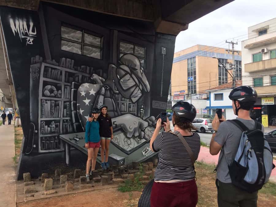 São Paulo: Street Art Bike Tour - MASP and the cultural heart of the city