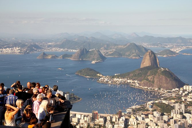Skip the Line to Christ Redeemer, Sugar Loaf and Barbecue Lunch - A quick look at Maracana