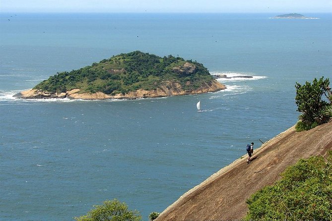 Sugarloaf Mountain Climbing Trail - The summit reward and the ride to Morro da Urca