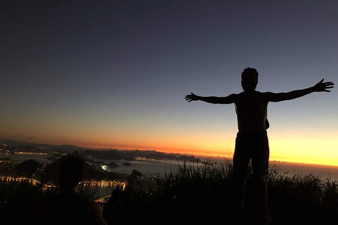Sunrise at Morro 2 Irmãos - Vidigal - Rio de Janeiro - Walking back through Vidigal
