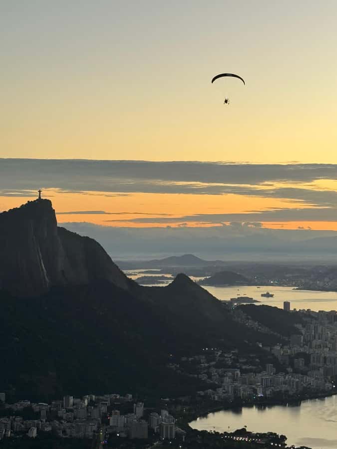 Sunrise at Morro Dois Irmãos + Vidigal Favela Experience - How much value do you get for $65?