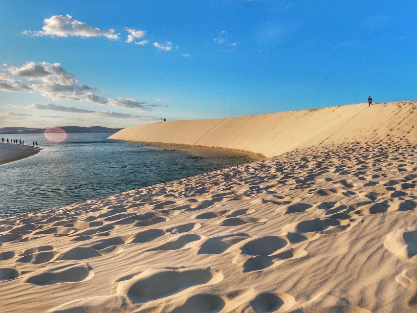 Sunset Experience in Bonita Lagoon - The final climb to the sunset dune