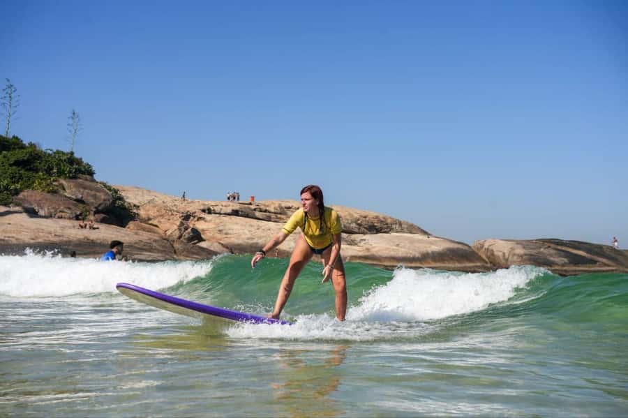 Surf lessons: in Arpoador in Ipanema. - Why Arpoador is a smart place to learn