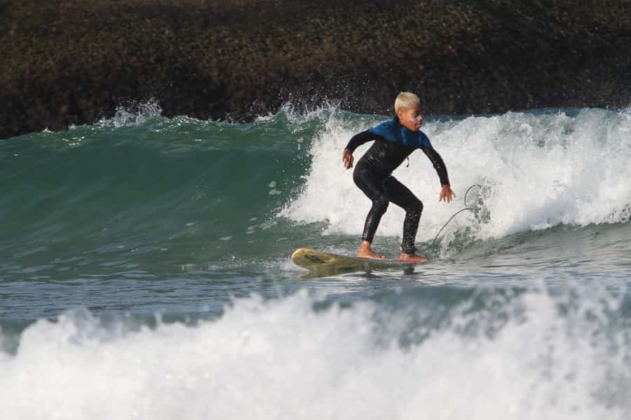 Surf lessons: in Arpoador in Ipanema. - Who will enjoy this Arpoador surf class?