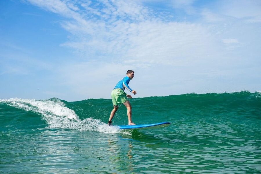 Surf lessons with local instructors in Copacabana/ipanema! - Practical booking advice for a smoother morning