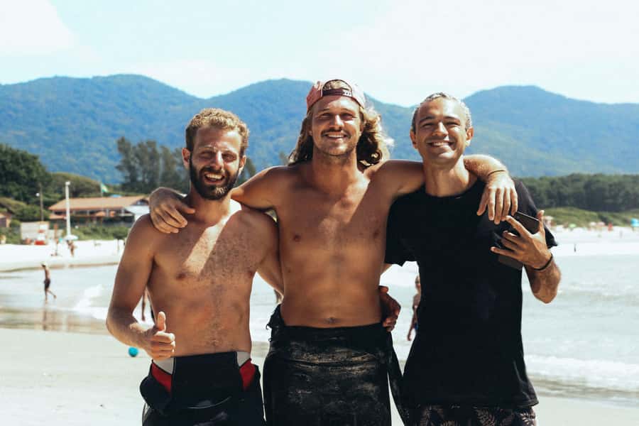 Surfing Lesson with Sea Wolf - Why the group limit of five helps