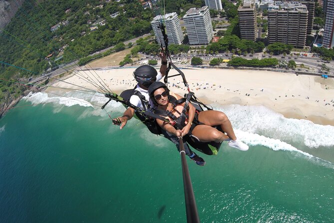 Tandemflyrio paragliding, Rio de Janeiro - Taking off above São Conrado