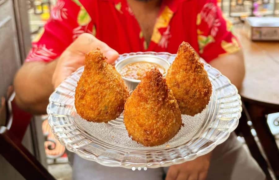 The Best Food Tour: Taste the Most Authentic Flavours of Rio - Why this Rio food tour feels different