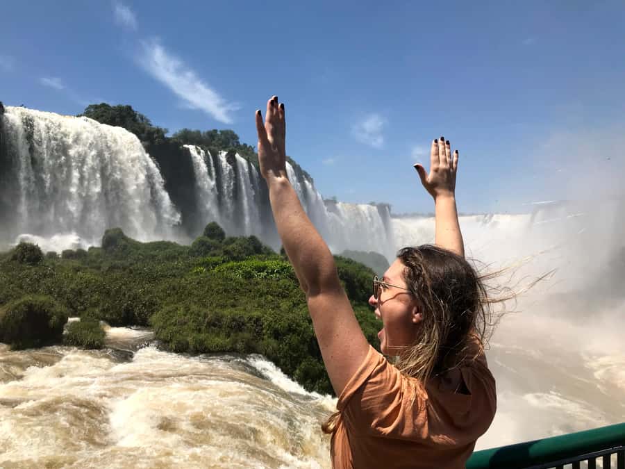 The Best of Iguazu Falls (Brazilian Side) - Half-Day Tour - The elevator above the Upper Iguaçu River