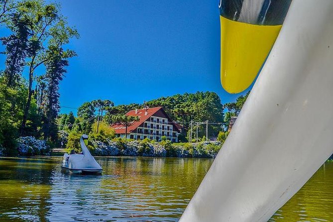 Tour Hortencias cinnamon Private lawn - 1-4 Pax by Fatur Turismo - A private way to connect Gramado and Canela